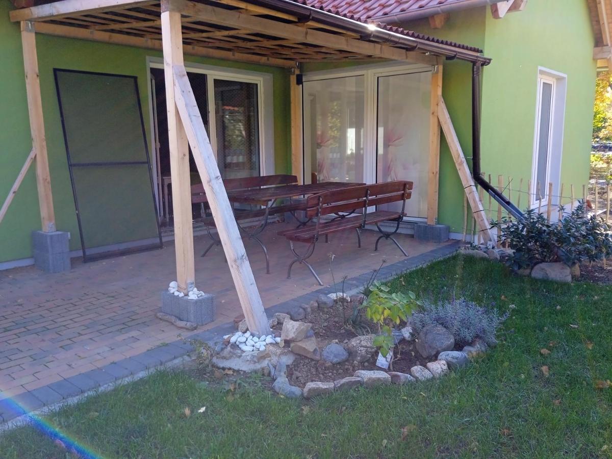 Ferienwohnung Apfeltraum Thale Esterno foto