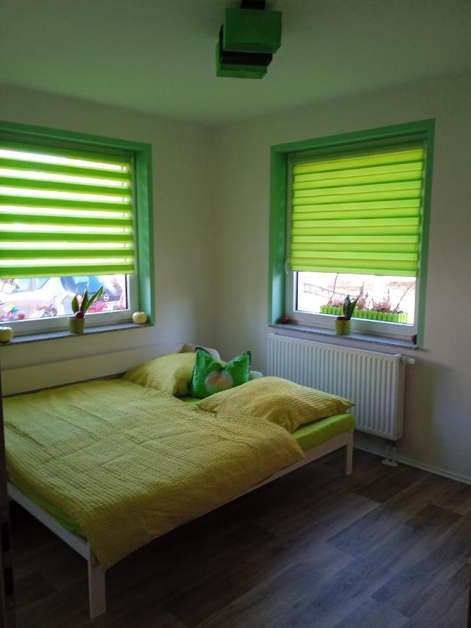 Ferienwohnung Apfeltraum Thale Esterno foto