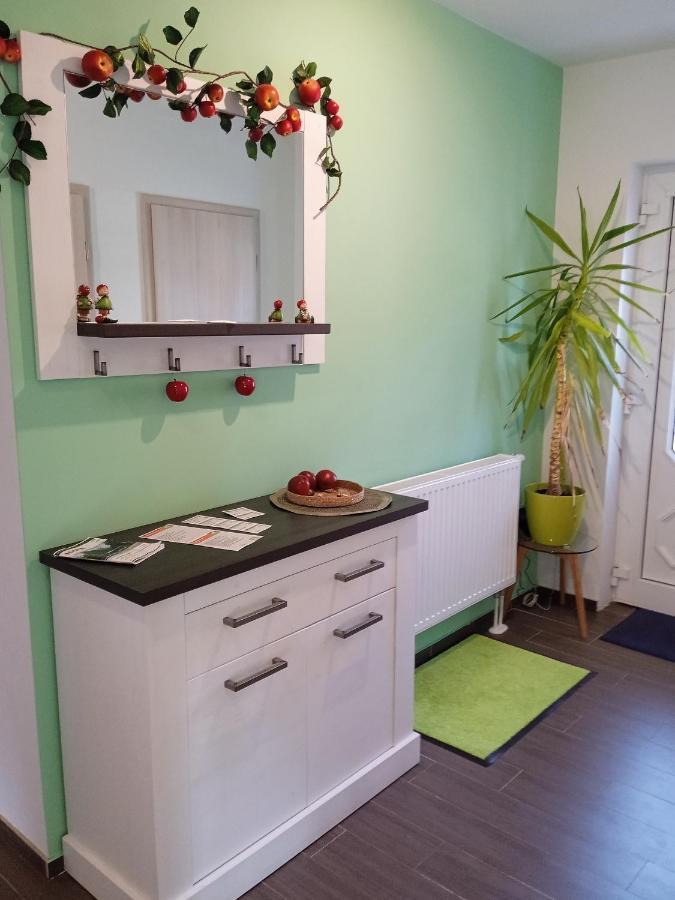 Ferienwohnung Apfeltraum Thale Esterno foto