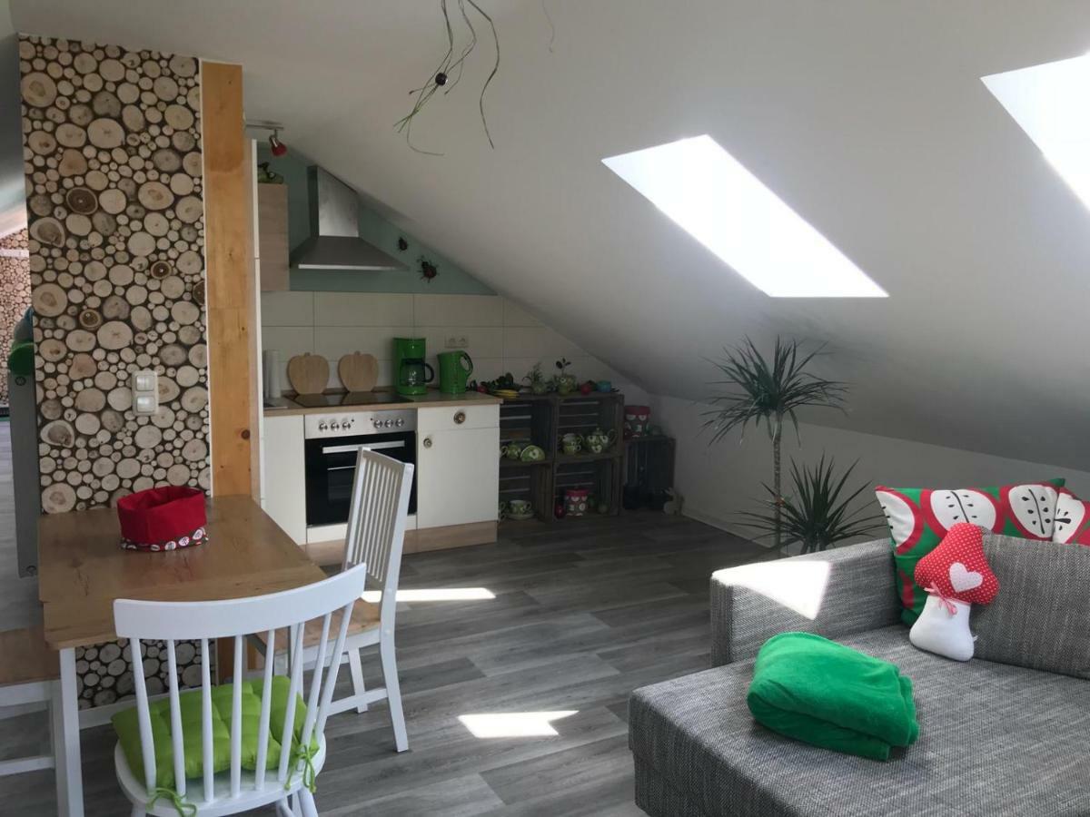 Ferienwohnung Apfeltraum Thale Esterno foto